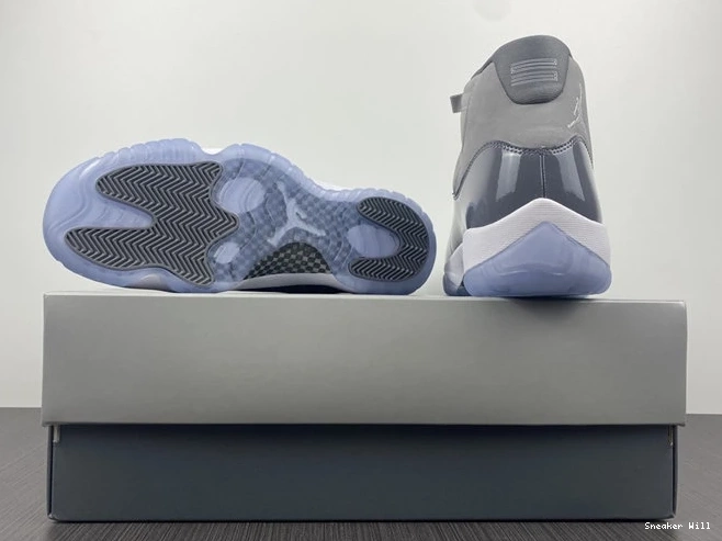 Cool 11 Retro GoAnywhere 378039-005 1070 Grey Jordan 0617